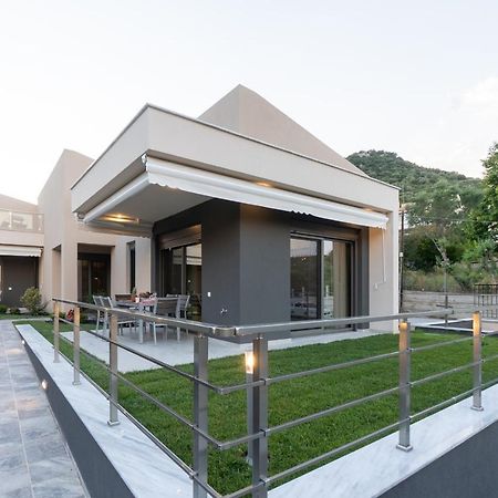 3 Doors Villas Nea Iraklitsa Exterior foto